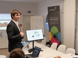 Präsentation von Felix Schröder, Unit-Leiter Strategie und Vertrieb von HIRSCHTEC, im Hamburger Lilienhof Business Center, Linchpin Roadshow